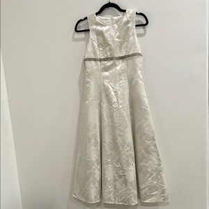 Jessica McClintock Girls Size 14 Beaded Floral
Gown Dress Ivory Gold